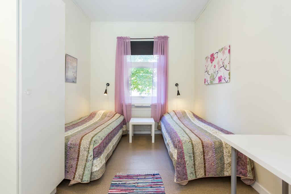 Brukshotellet Roma B&B Romakloster Bagian luar foto